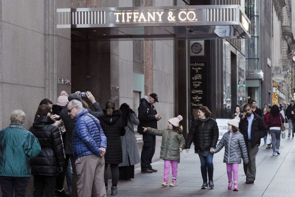 New york tiffany new arrivals store